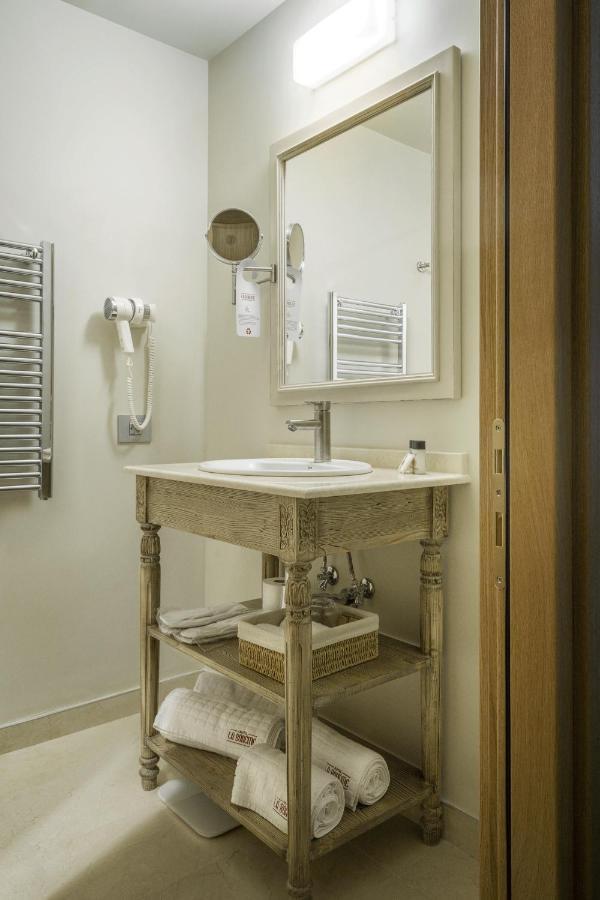 La Boheme Hotel 4*